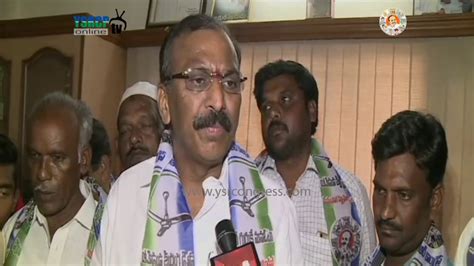 Tdp Leaders Joins Ysrcp In Presence Of Party Leader Silpa Mohan Reddy