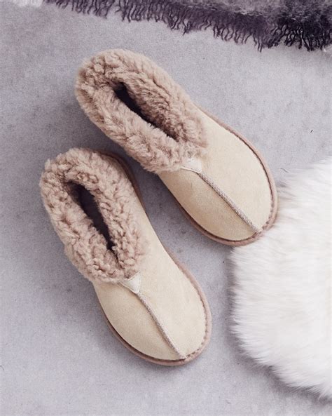 Ladies Sheepskin Bootee Slippers