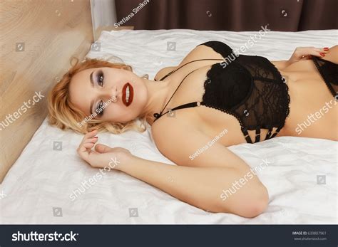 Beautiful Sexy Woman Black Lingerie Lying Stock Photo 639807961 Shutterstock