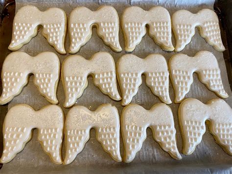 Angel Wing Cookies Angel Wing Cookies Custom Cakes Cake Cookies