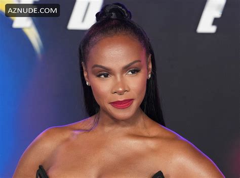 Tika Sumpter Sexy Flaunts Her Hot Cleavage At Sonic The Hedgehog Premiere In Los Angeles AZNude