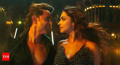 Fighter Box Office Collection Day 1 Prediction Hrithik Roshan And