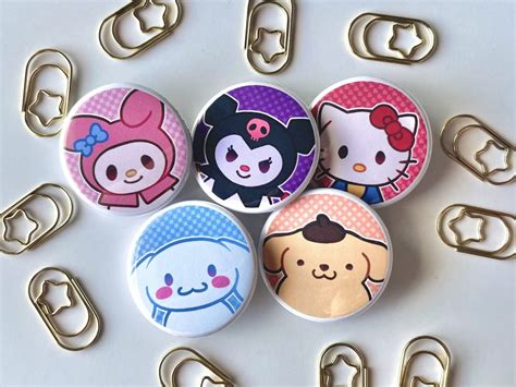 Sanrio Buttons Hello Kitty Kuromi Cinamoroll My Melody Pompompurin 125