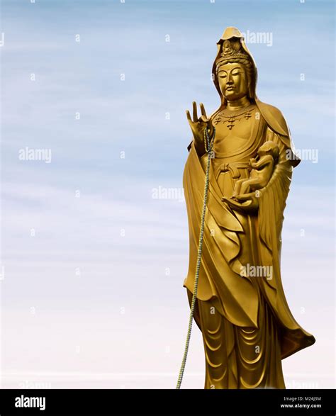 Guan Yin Buddha Fotograf As E Im Genes De Alta Resoluci N Alamy