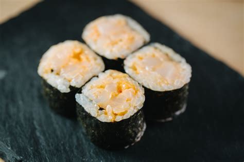 TEMAKI - IKURA — NORI HANDROLL BAR