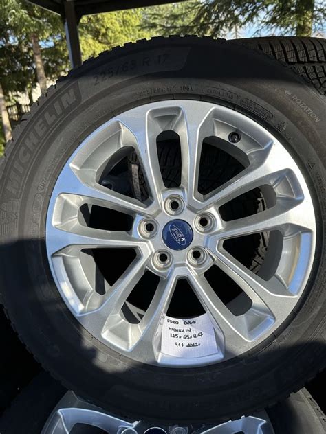 Całe koła Ford Kuga opony Michelin 225x65xR17 i felgi nowe Krasnogliny