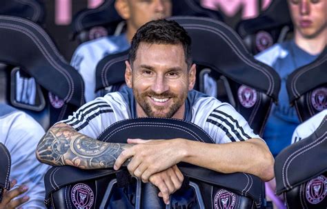 Messi El Gesto Que Tuvo El Argentino Con Dos Jugadores Del Cruz Azul