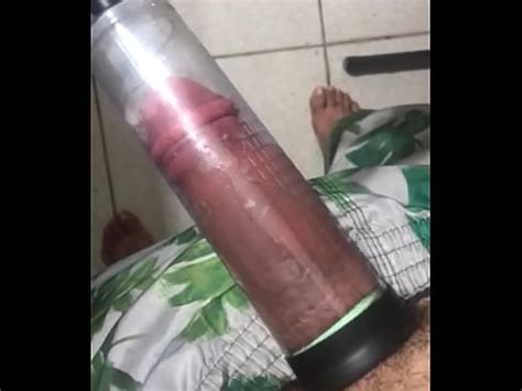 Breno segunda semana já estourando o pau a bomba peniana XVIDEOS