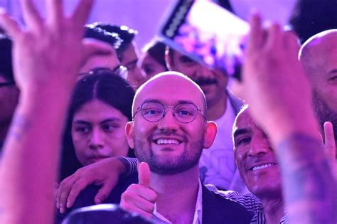 Temístocles Villanueva se registra como precandidato de Morena para la