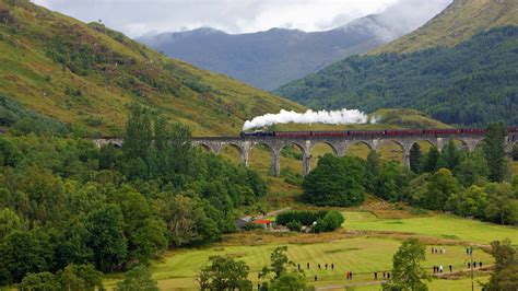 The Glenfinnan Viaduct was famous long before Harry Potter - Buyoya