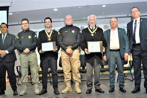 Detran E Prf Assinam Termo De Coopera O Para Compartilhamento De Dados