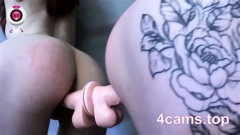 Redhead Fucks Herself With Dildo On Mirror Cams Top