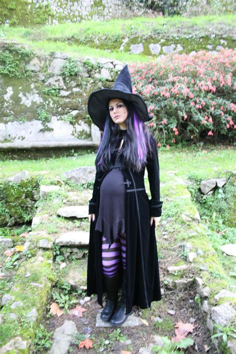 Pregnant witch by LadyXscorpion on DeviantArt