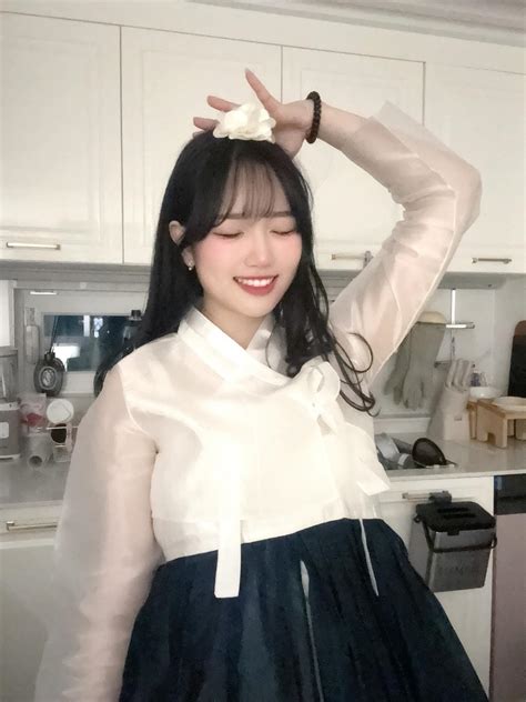 jurim🇰🇷 겸둥이 (@ju_urim) • Threads, Say more