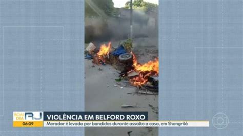 Morador De Belford Roxo é Levado Por Bandidos Durante Assalto E Está