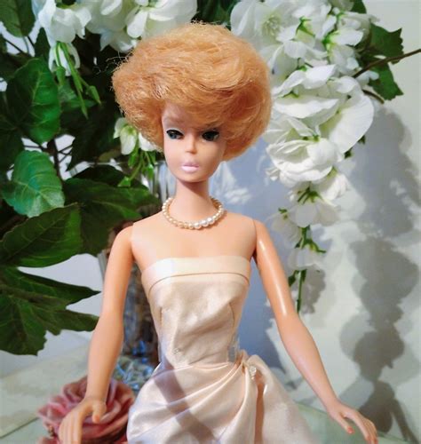 Vintage S Vintage Blonde Bubblecut Barbie In Enchanted Evening Dress Fur Stole Japan