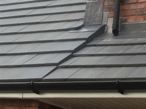 Dry Hip And Dry Ridge Problem On New Build Roofing Tiling Slating