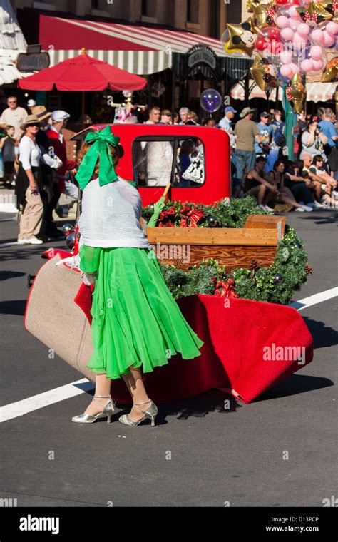 Walt Disney World Main Street Parade Stock Photo - Alamy