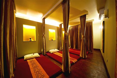 Thai Massage Room From Inya Day Spa Massage Room Massage Room Design Spa Rooms