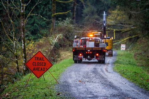 Were At Work So You Can Play Snoqualmie Valley Trail
