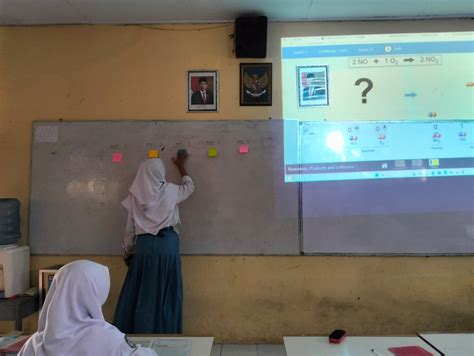 Pemanfaatan E Learning Di Sma Negeri 2 Tanggul Sebagai Konsep