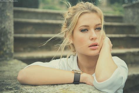 Face Green Eyes Model Blonde Juicy Lips Women HD Wallpaper Rare Gallery