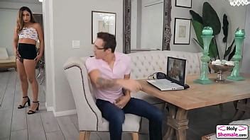 Tgirl De Tetas Peque As Paradise Es Escariado Anal Xvideos