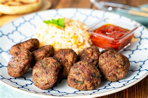 Tavada Köfte Tarifi Nasıl Yapılır Resimli Anlatım Yemek