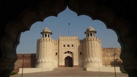 Lahore Top 19 Attractions » Best places to visit in lahore pakistan