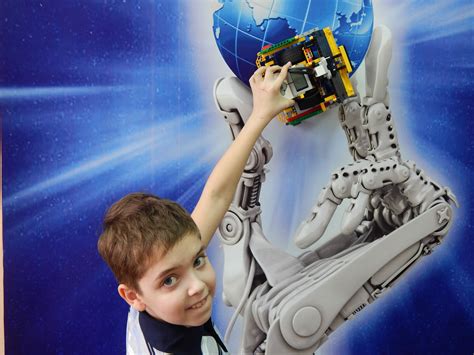 Free Images : toy, astronaut, lego, constructor, sumo maneuvering, i am ...