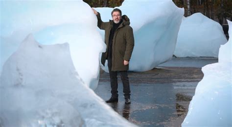 Olafur Eliasson Hauls 30 Icebergs To London Inviting The Public To