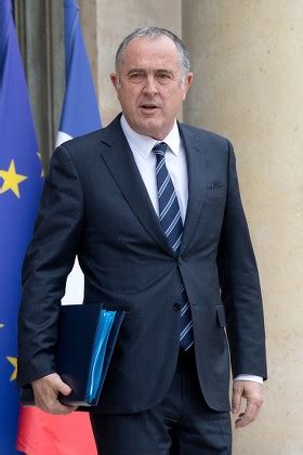 COUNT imágenes de Weekly cabinet meeting at Elysee Palace Paris