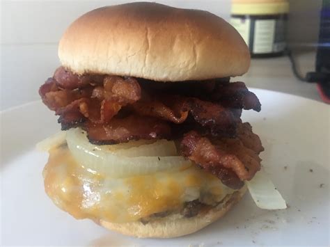 [homemade] Bacon Cheeseburger R Food