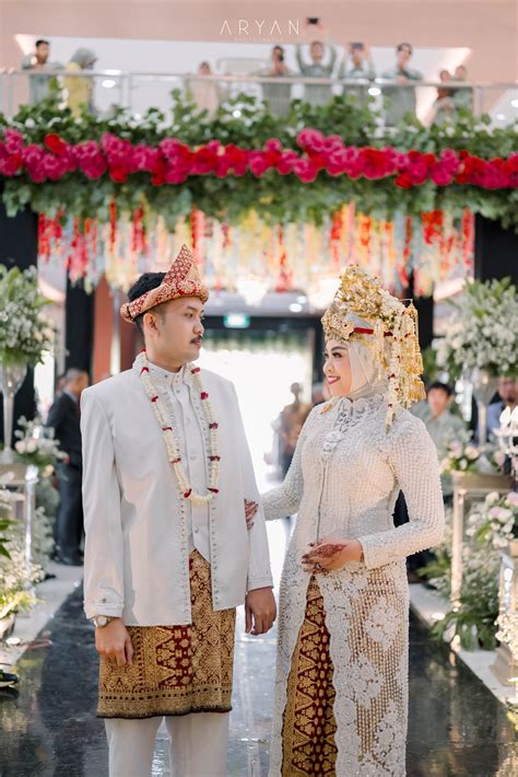 Afrizal Sentia By Graha And Conventional Hall Ronatama Bridestory