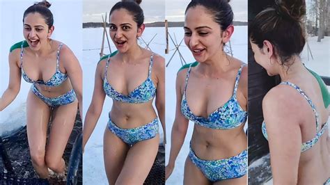 Rakul Preet Singh Flaunts Her Stunning Figure In Bikini While Taking A