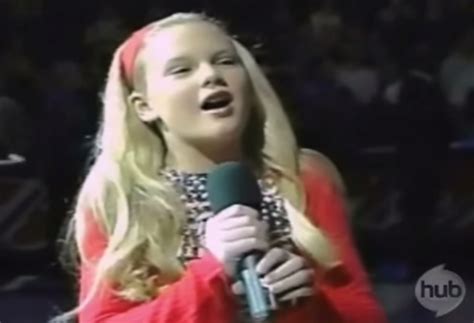 12-year-old Taylor Swift adorably sang at a 2002 Sixers game | For The Win