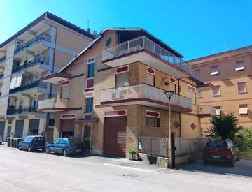 Casa Indipendente In Vendita In Via Madonna Della Neve A Frosinone