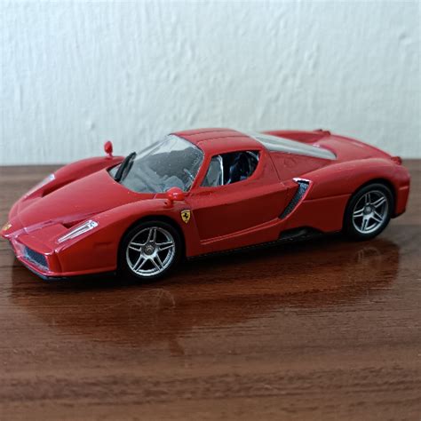 Jual Hot Wheels Enzo Ferrari Shopee Indonesia