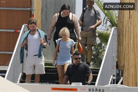 Sabrina Carpenter Sexy And Braless Spotted Flashing Her Hot Nipples At Primavera Sound