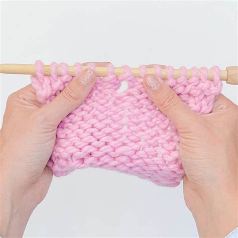 Yarn Over In Knitting 2 Easy Methods