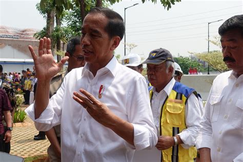 Presiden Jokowi Gubernur Jakarta Perlu Tetap Dipilih Oleh Rakyat