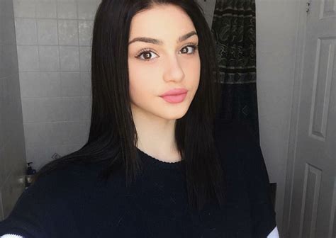 Y L Danh S Ch Nh Ng Hot Girl Xinh P V Sexy Nh T Instagram B N Follow Ngay L P T C