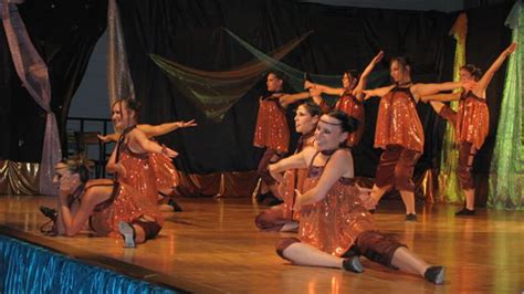 Photo De Classe Extrait Spectacle De Danse Mjc Le