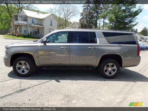 2017 Chevrolet Suburban Lt 4wd In Pepperdust Metallic Photo No