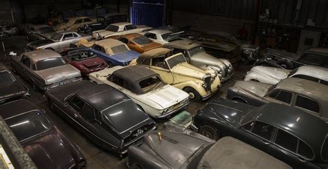 230 Oldtimer Grösster Scheunenfund der Geschichte wird versteigert