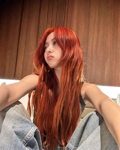 Huh Yunjin On Instagram 쪽 Orange Hair Instagram Update Ginger Hair