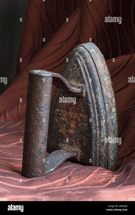 An Old Cast Iron Iron Stock Photo Alamy