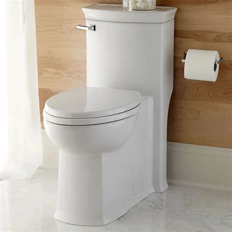 Wyatt One-Piece Chair Height Elongated Toilet with Seat – Plumbing Market