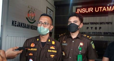 Kejari Bintan Tahan 3 Tersangka Kasus Korupsi Pengadaan Lahan Tpa