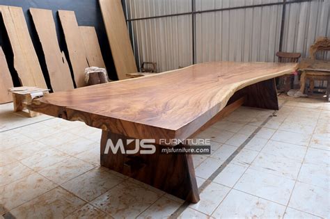 Meja Meeting Kayu Solid Trembesi Besar Panjang Lebar Mjs Furniture Jepara